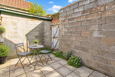 2 bed house, Glenroy Street, Plasnewydd, Cardiff, CF243LA - Image 8